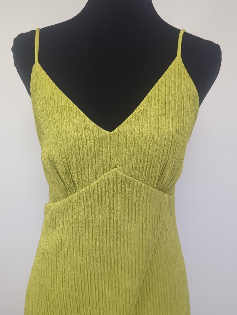 Lulu's Lime Green Textured Wrap Front Midi Dress Tie Back Size M